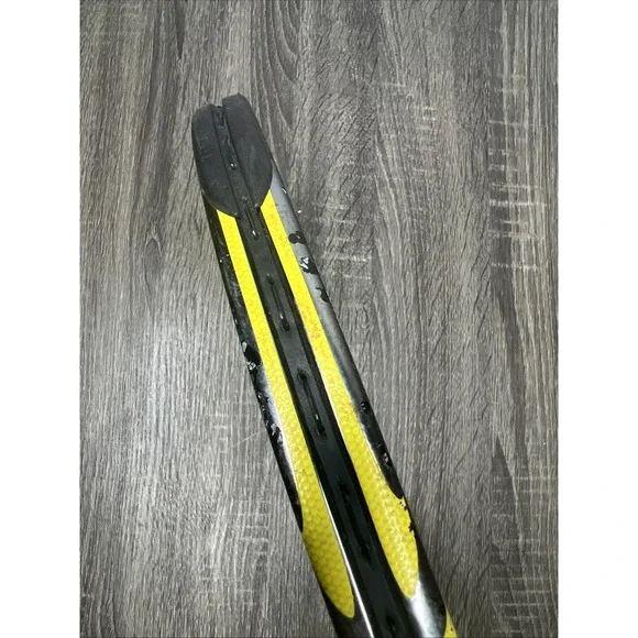 Dunlop BioMimetic 500 Tour Hm6 Carbon 100 Sq. In Tennis Racquet 4 1/2 Grip - Picture 12 of 16